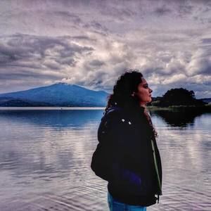 Meet your Posher, Celsa